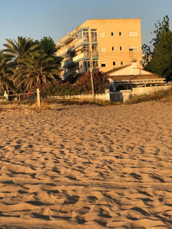 Primera Linea De Playa A 1Km Del Puerto De Denia Exterior photo